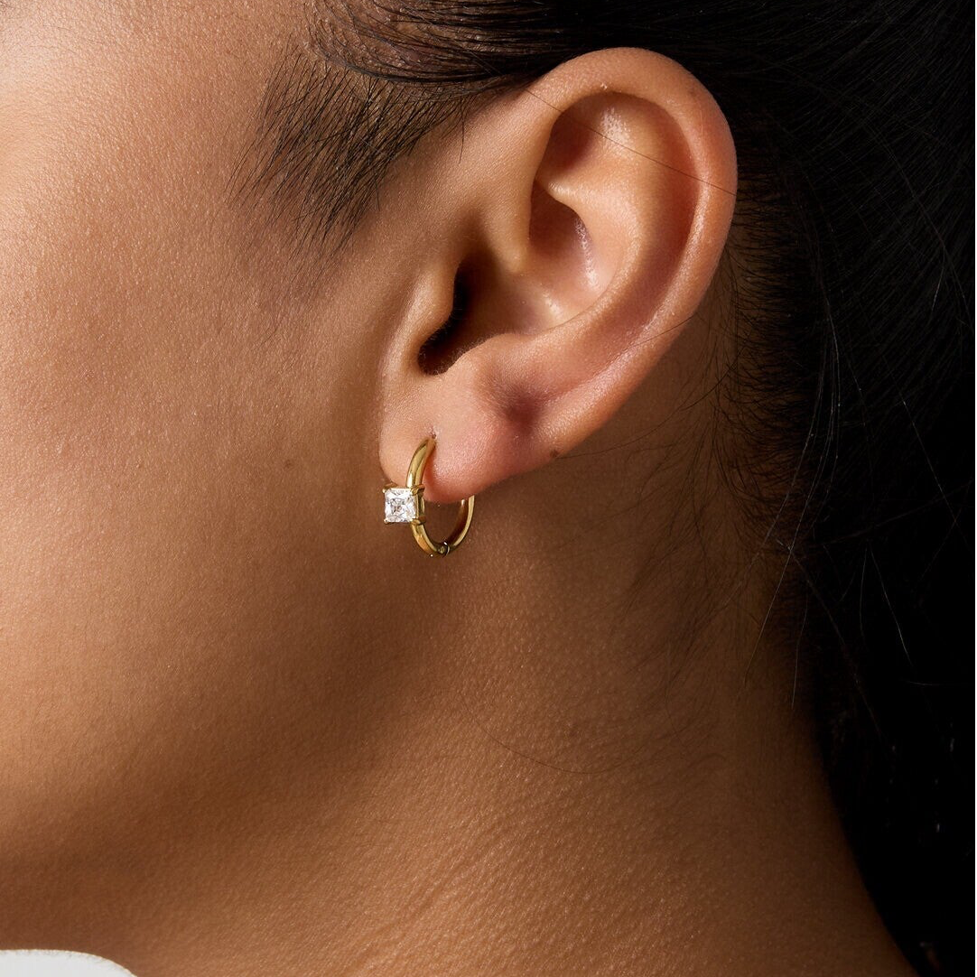 Livia hoops