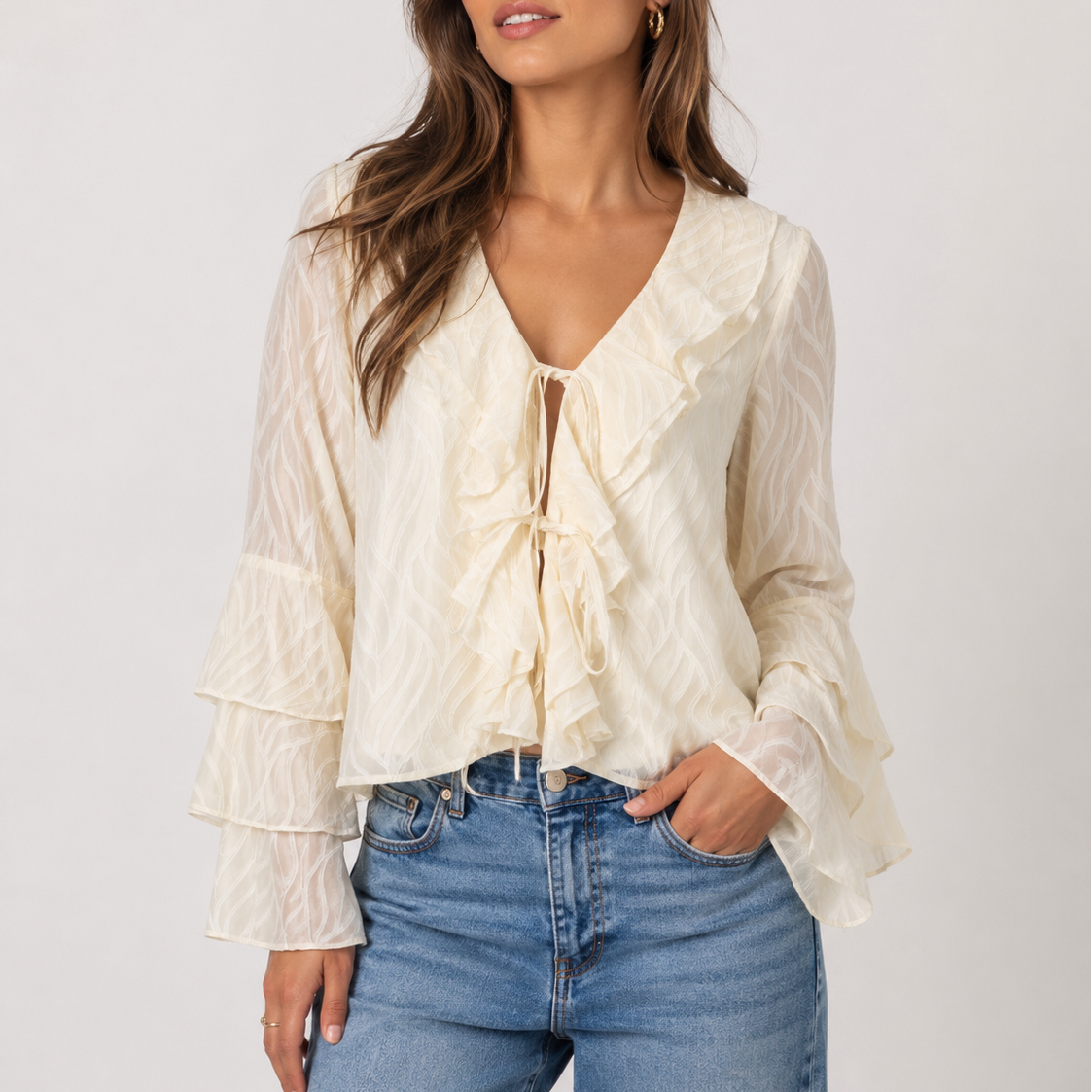 Ecru Blouse met Ruches en Striksluiting