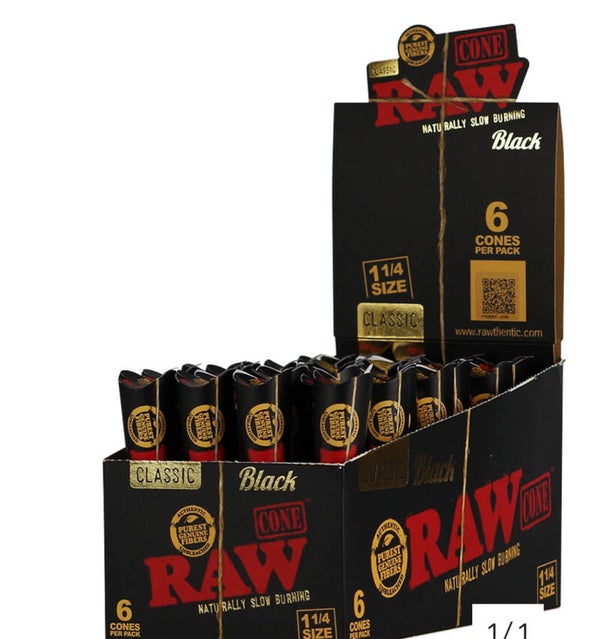 RAW Black Classic Cones 1 1/4 - Display Of 32