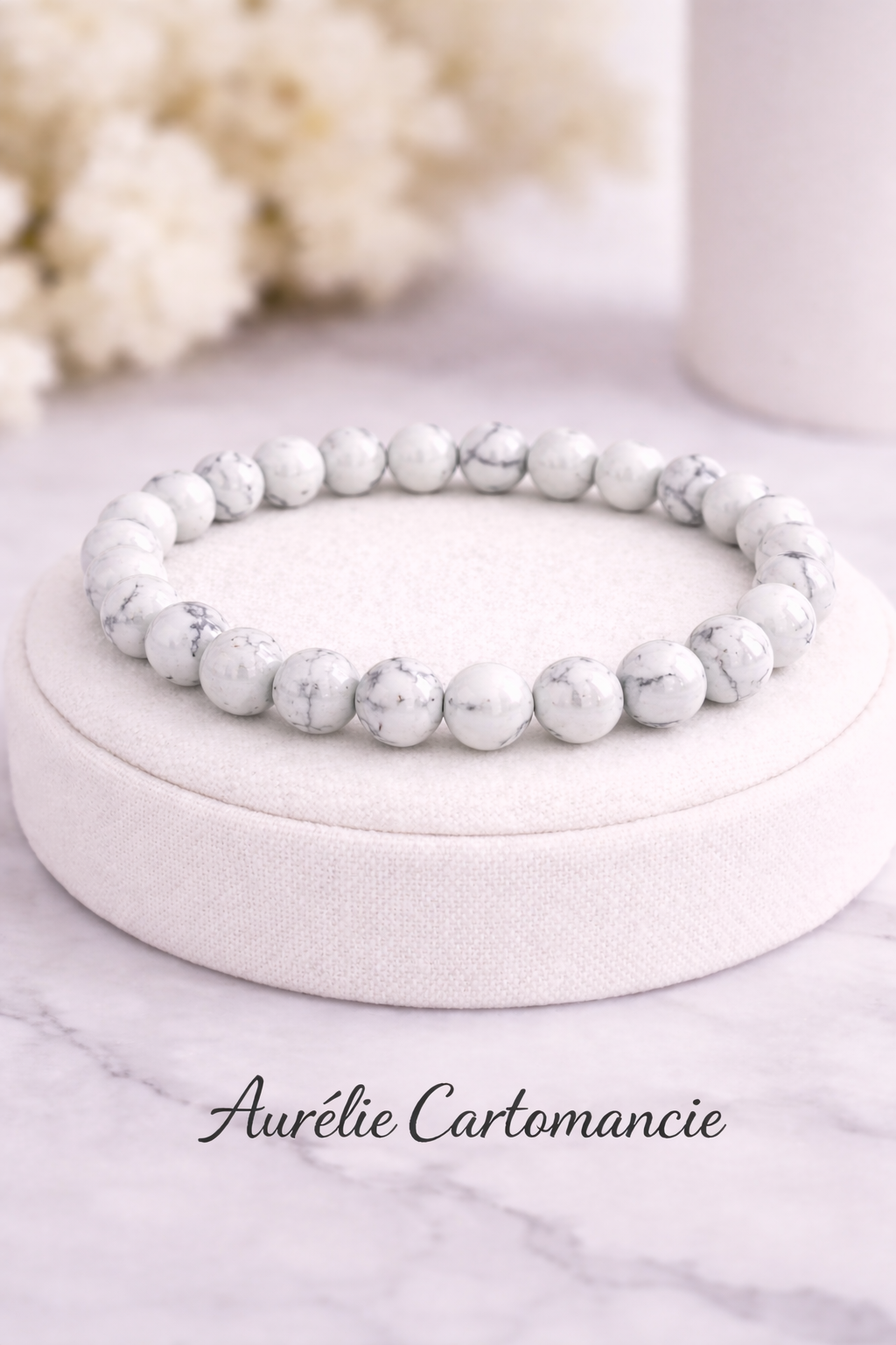 HOWLITE