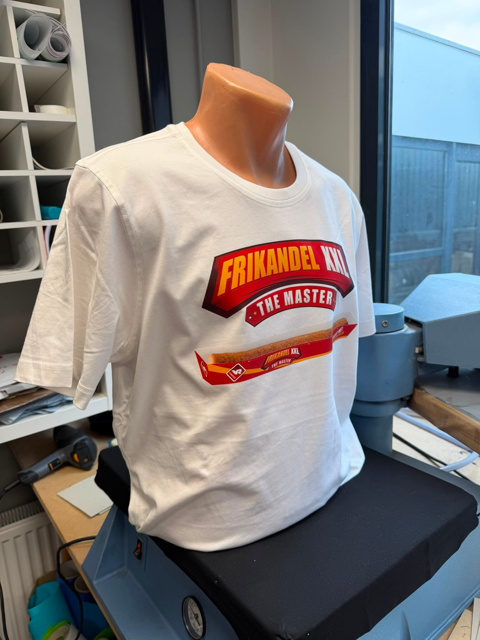 XXL Frikandel T-shirt maat XL