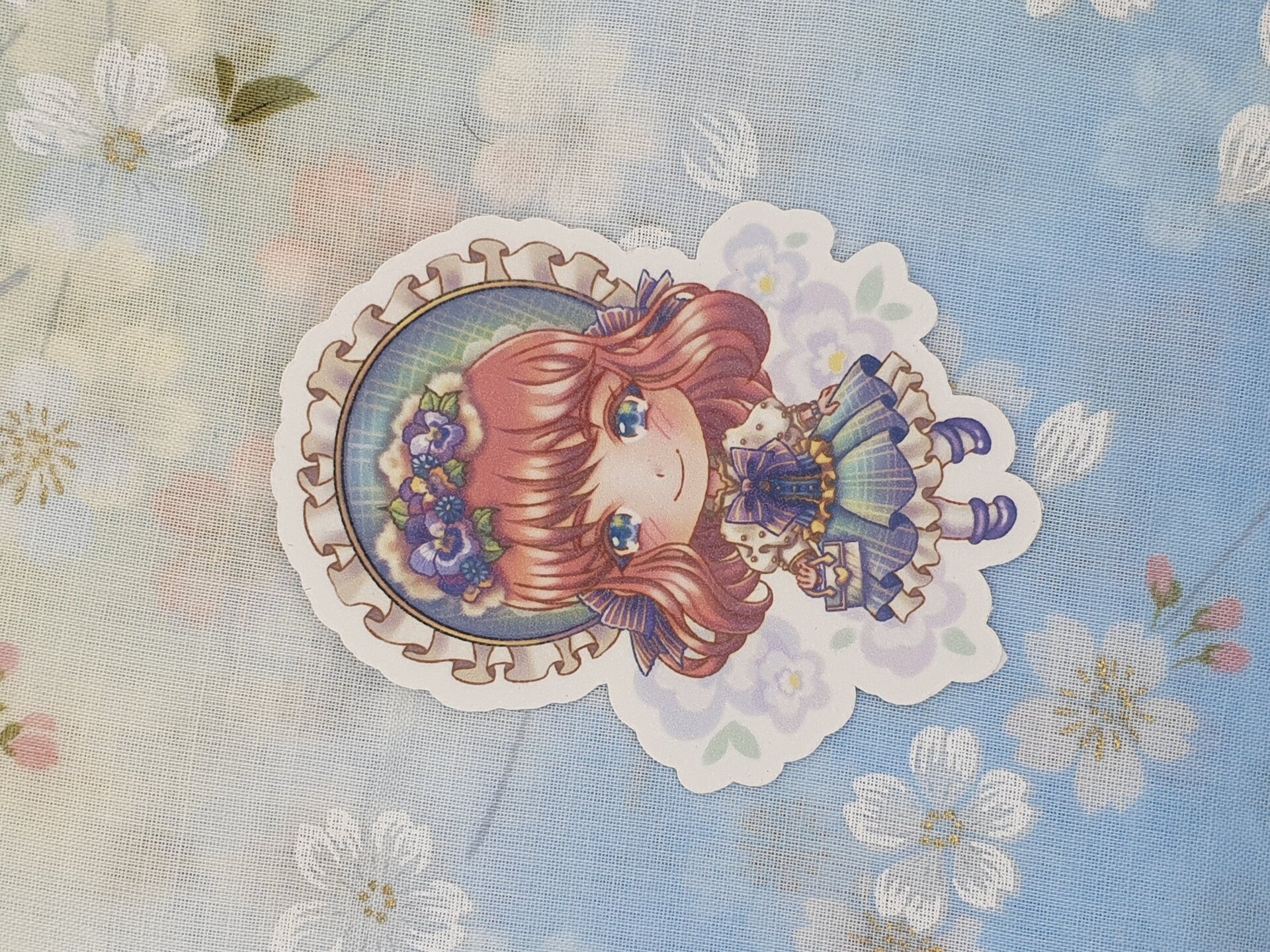 Sticker - Frilly Fashion