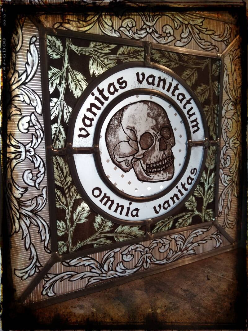 Vitrail - vanité - grisaille - crâne
