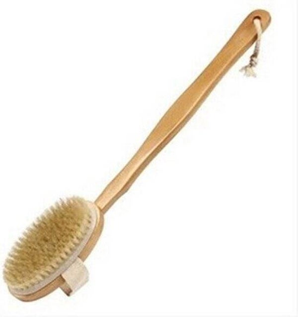 Lichaamsborstel met lange steel.