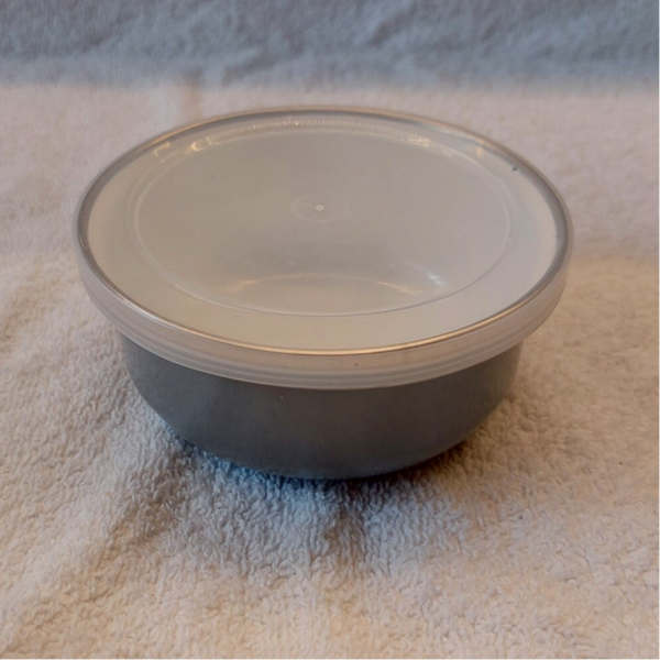 Emaille schaaltje met afsluit deksel donkergrijs klein