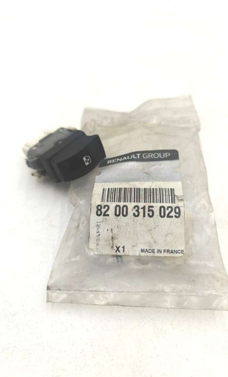 Renault Megane II Interrupteur commande lève-vitre 8200315029