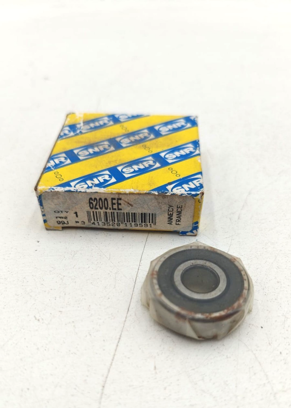 Roulement à billes 6200-EE-SNR