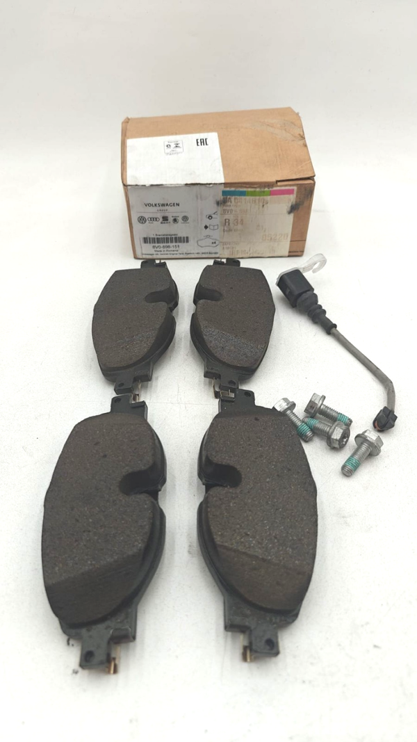 Plaquettes de freins VW 8V0698151