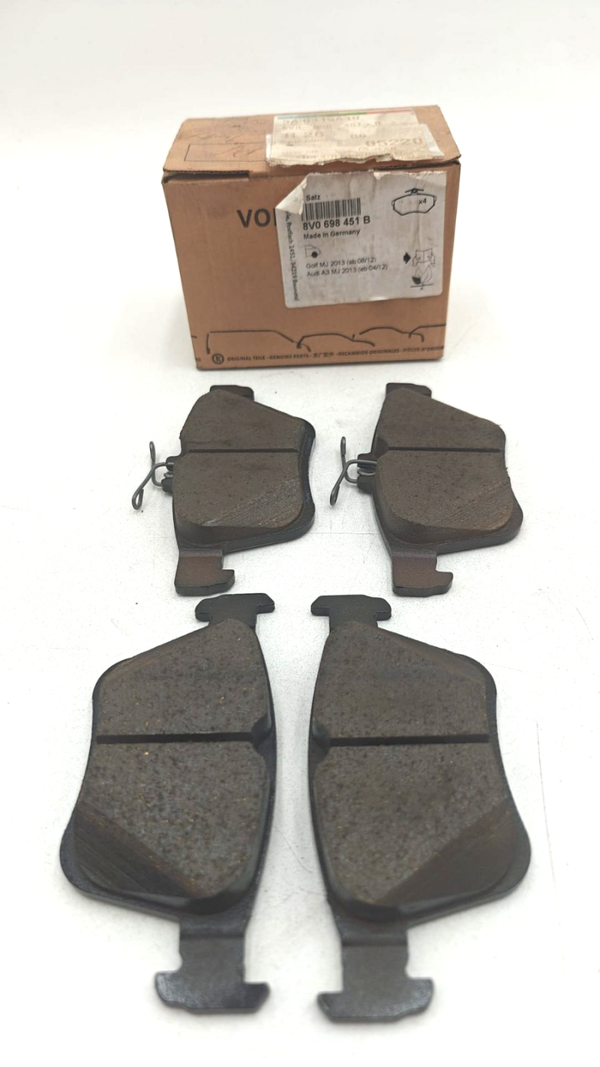 Plaquettes de freins VW 8V0698451B