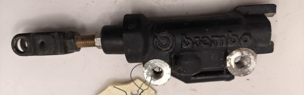 maitre cylindre de frein arriere pour Yamaha YZF 600 Thundercat