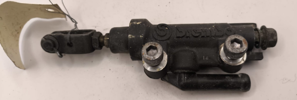 maitre cylindre de frein arriere pour Yamaha XJ 600 N/S Diversion