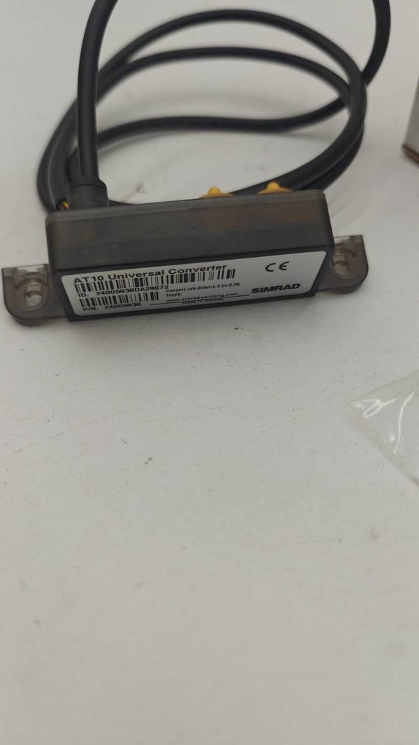 Simrad Convertisseur AT10 universel NMEA 0183 Référence: 24005936
