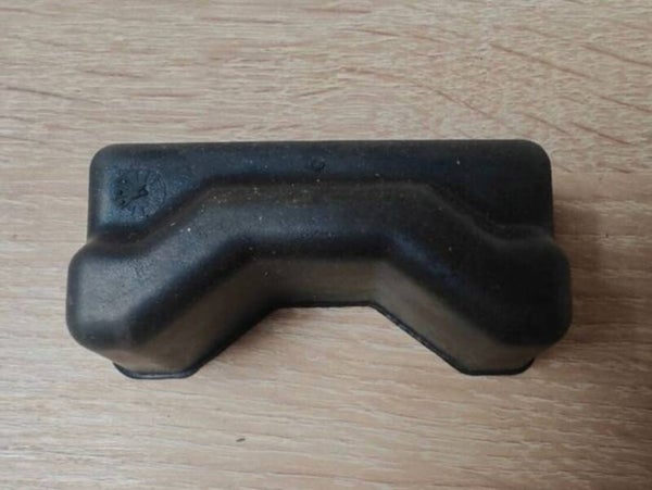 Tampon de butée de porte latérale Renault Master 2 ref 7700352470