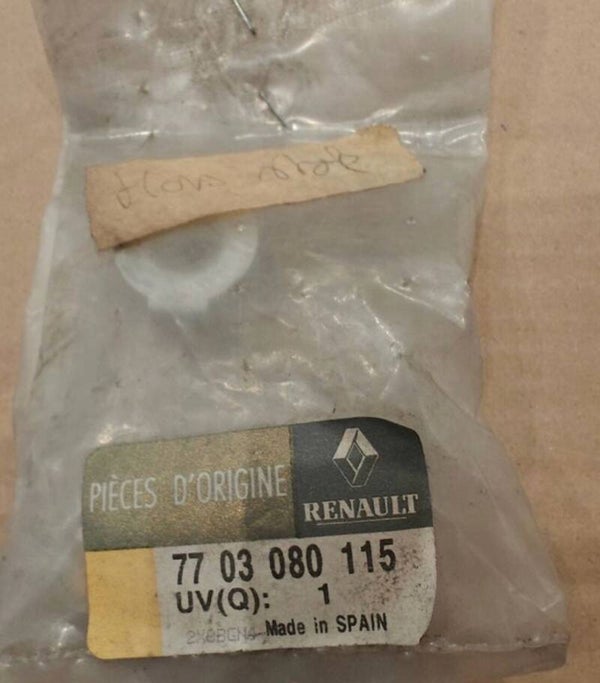 Clip bouclier thermique Renault Laguna III 7703080115