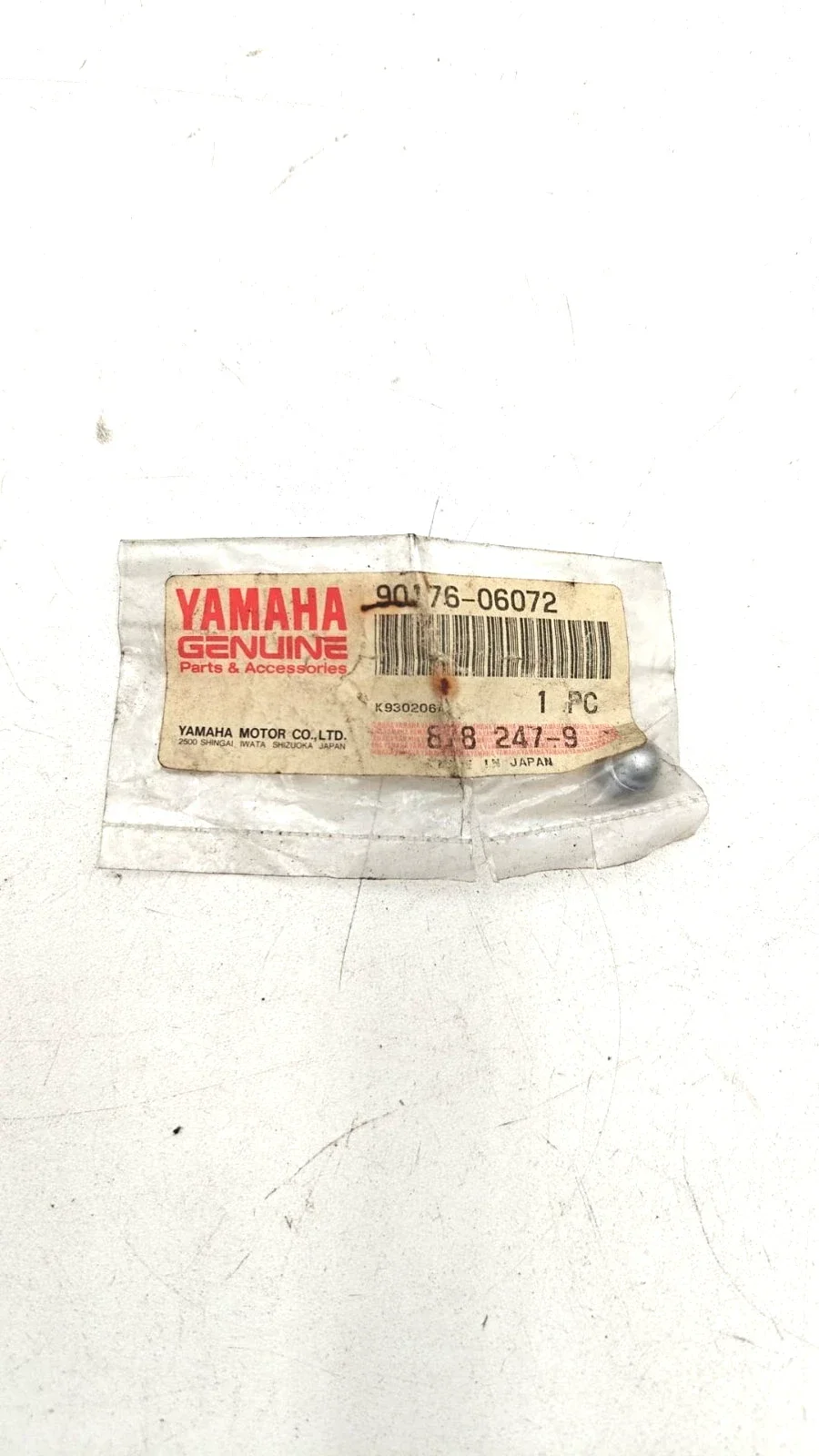 Ecrou de bouchon de réservoir carburant YAMAHA 90176-06072