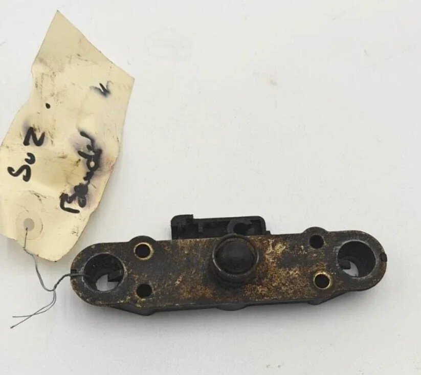 FERMETURE SELLE (SUZUKI Bandit)