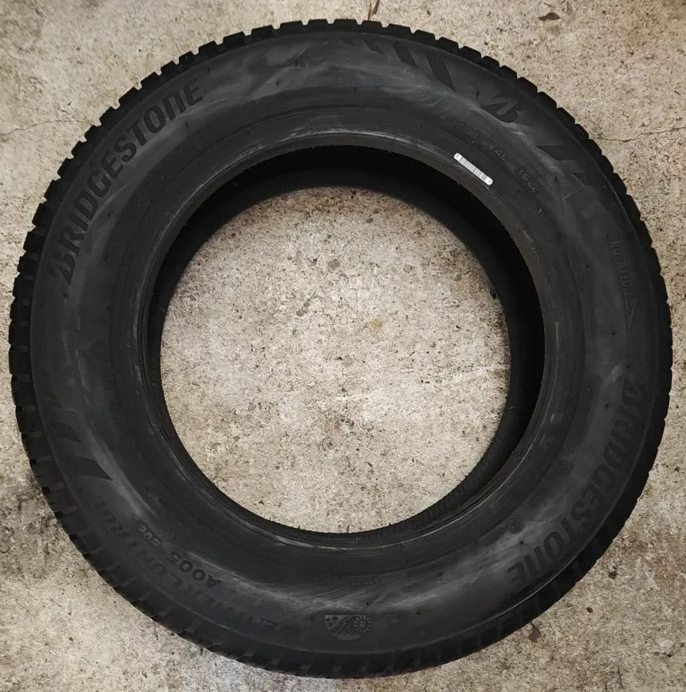 Pneu neuf 195/65R15 Bridgestone weather control A005 EVO