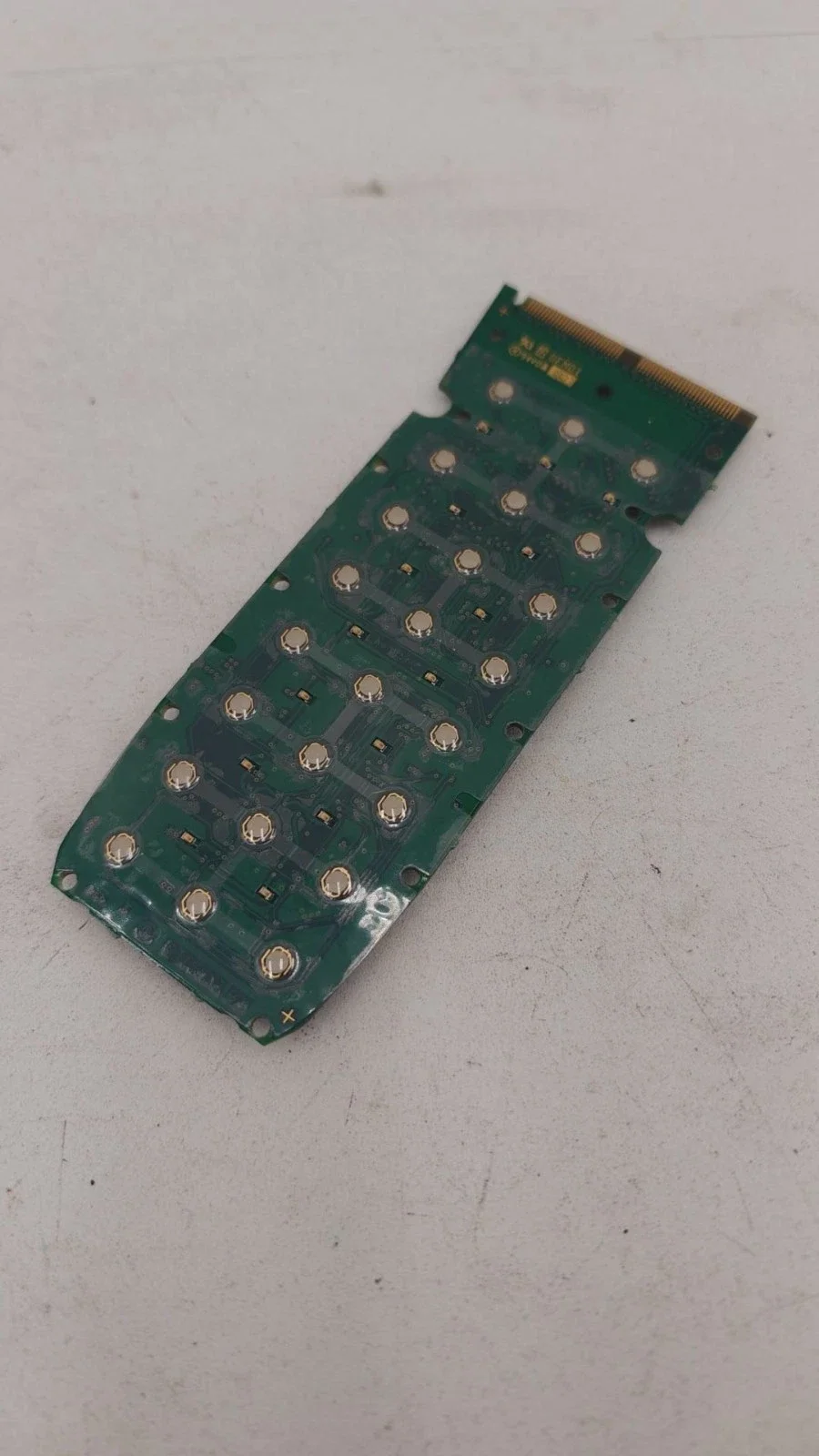 Clavier + carte electronique Simrad RS87 hs pour pièces