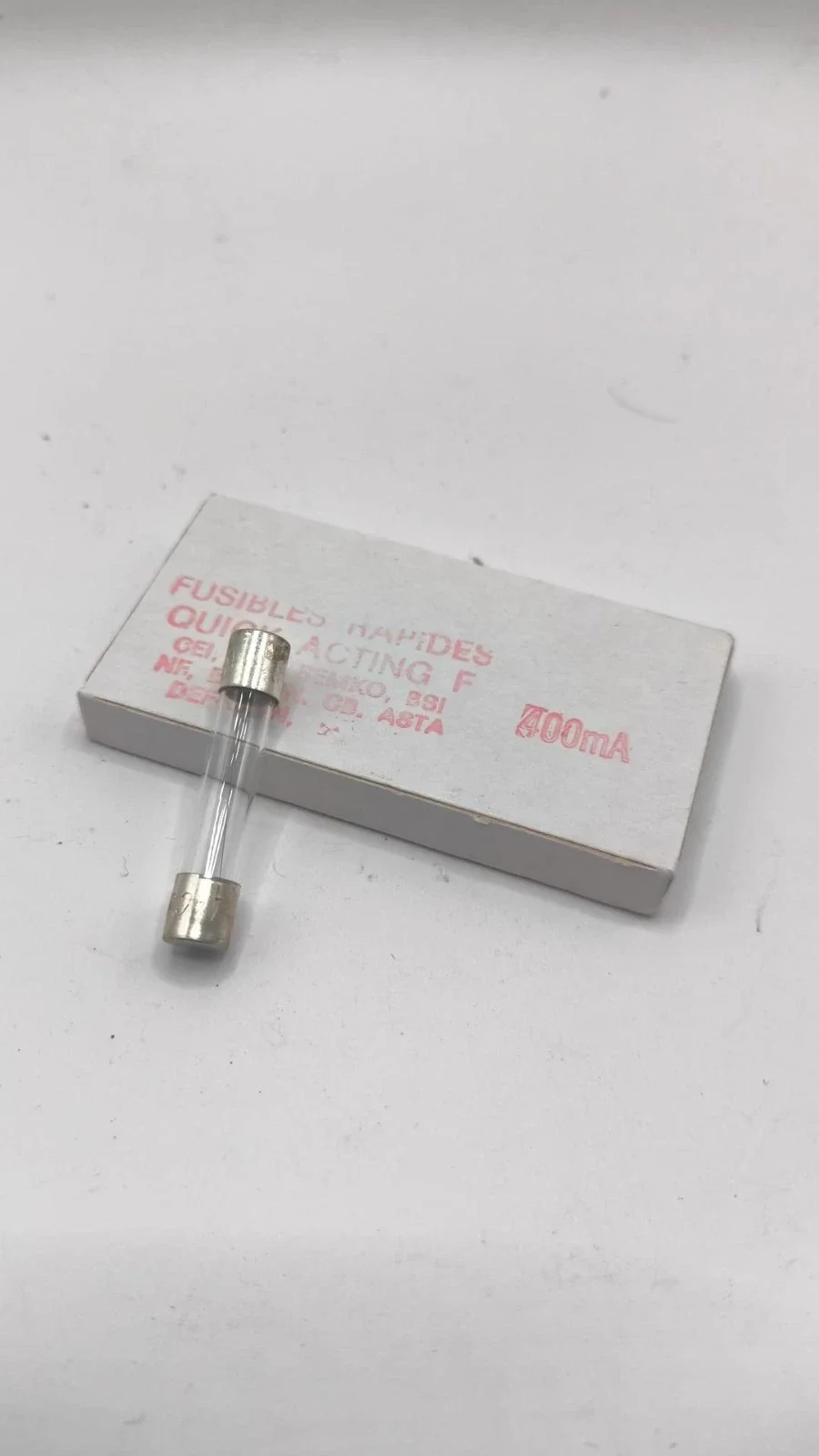 Fusible verre 6,5x32- 0,4 A J021670E (10 Fusibles)