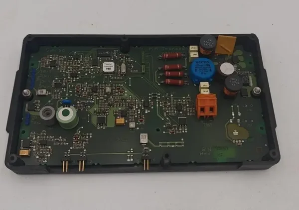 Carte electronique Simrad IS15 Transceiver pour pièces