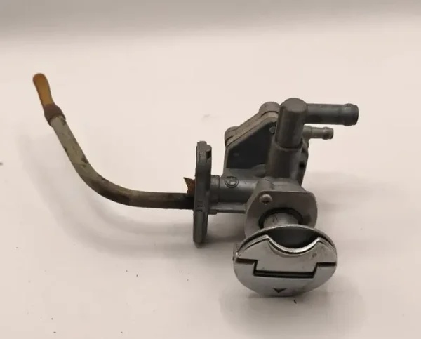 robinet d 'essence pour kawasaki KLE 500