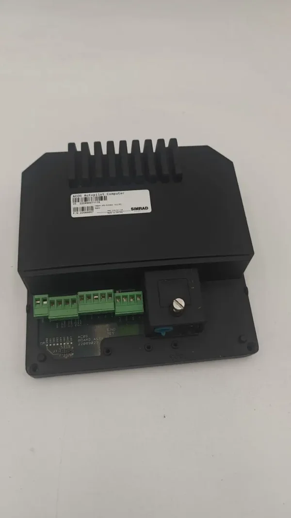 Ordinateur de pilote automatique Simrad AC05 22089007 pour pièces