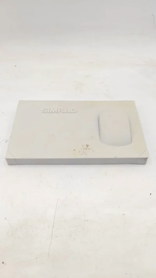 Simrad – AP50 – Pare-soleil pour panneau de commande – 20211819