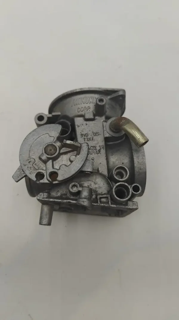 Corp de carburateur nu MIKUNI 3VD T1X1