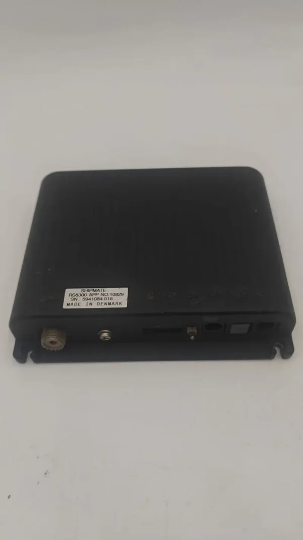 Émetteur-récepteur SHIPMATE SIMRAD RS8300 pour pièces