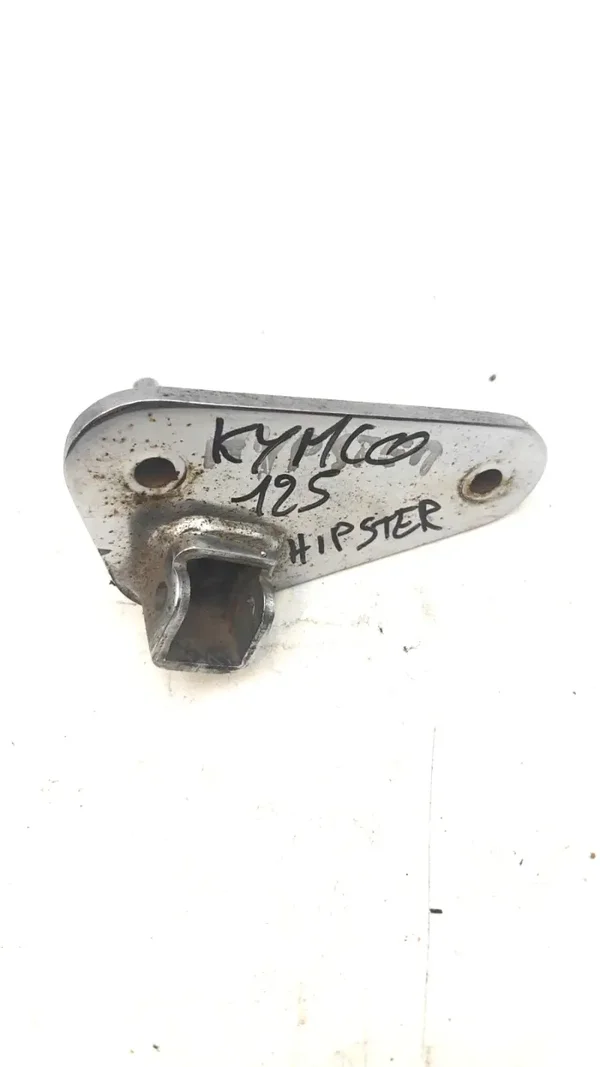 Platine repose pied Kymco 125 hypster
