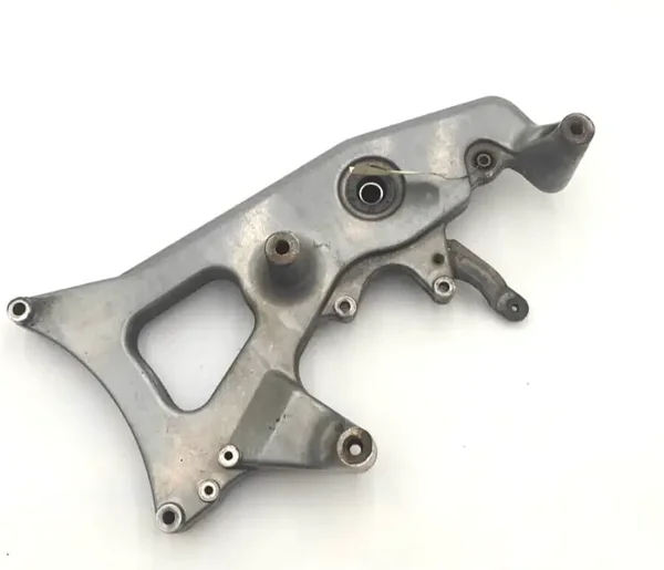 PLATINE SUPPORT ECHAPPEMENT MBK 125 SKYCRUISER / YAMAHA X-MAX