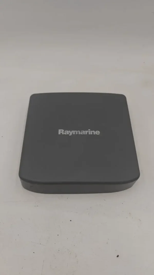 Capot de protection Raymarine RC435