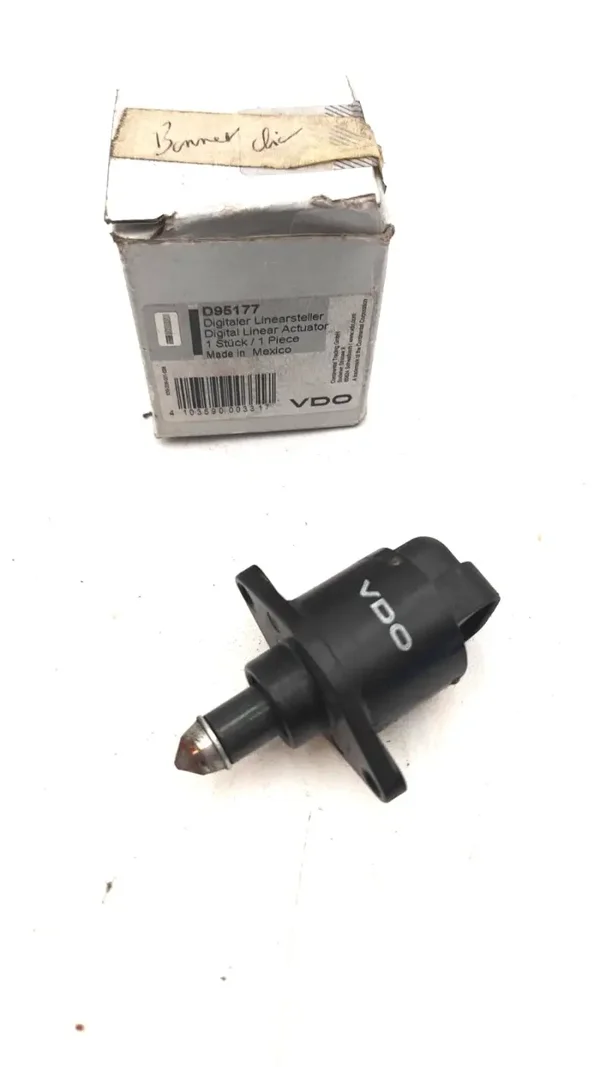 Régulateur de ralenti VDO D95177 pour Renault 19 II Clio I Megane I Rapid
