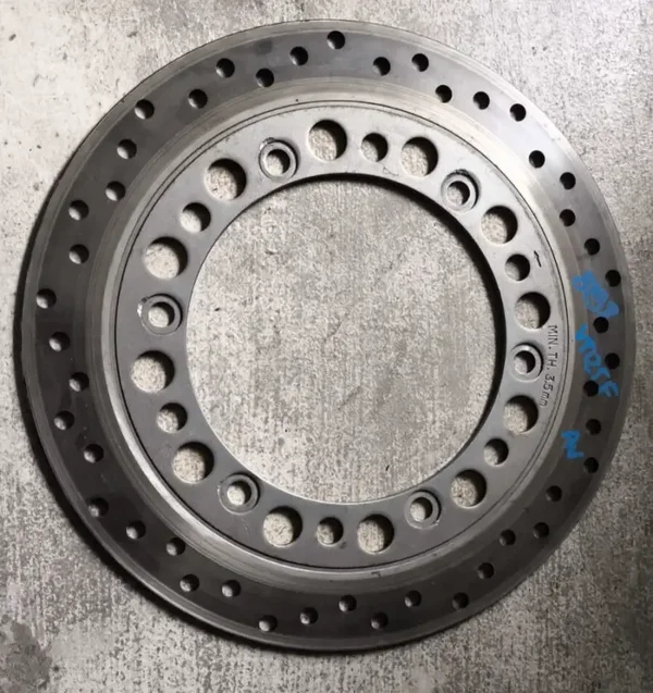 disque avant  pour HONDA VT 125F  ep 4mm