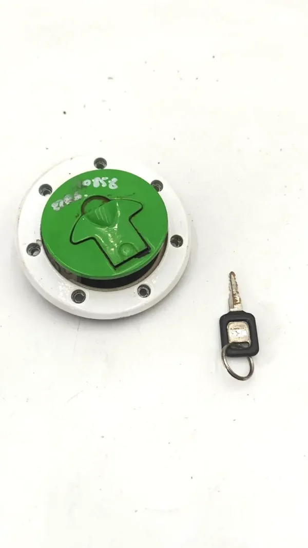 bouchon réservoir Kawasaki 600 ZZR avec 1 clé