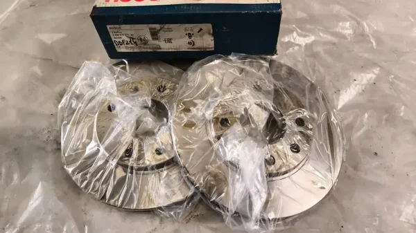 BOSCH 0 986 478 370 lot 2 Disque de frein Peugeot 206 106 205 306