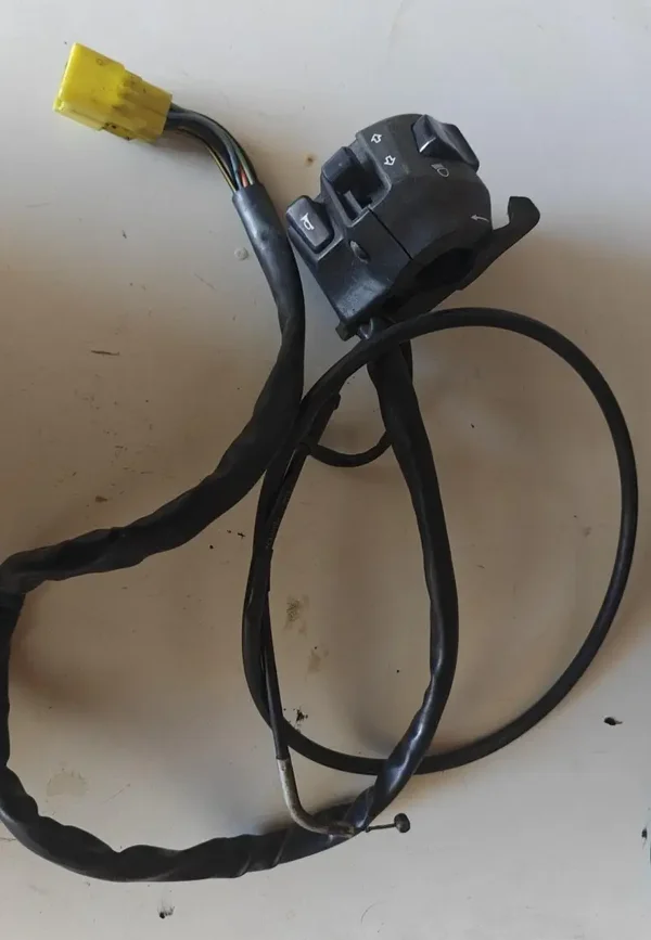 Commodo gauche suzuki GS 500