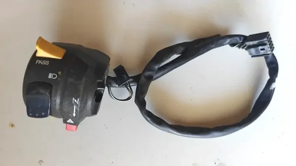 Commodo gauche suzuki bandit