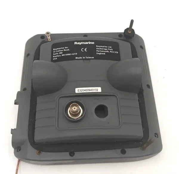 Capot arrière Raymarine gps traceur