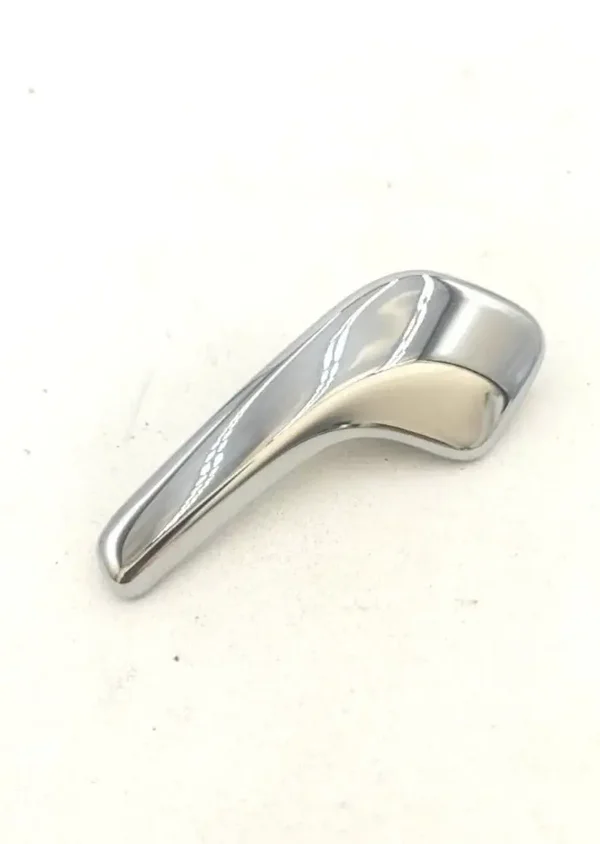 Poignée de porte intérieure 13297813 avant ou arrière gauche pour Opel Corsa D