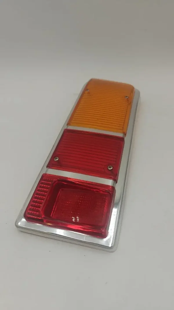 Cabochon feu arrière Renault R16 7701349021