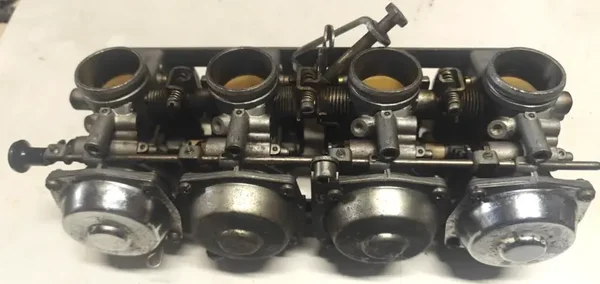 Rampe de carburateur YAMAHA XJ 900