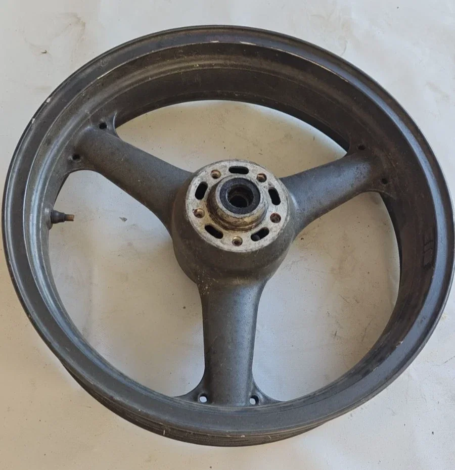 Jante avant pour Kawasaki ZR7