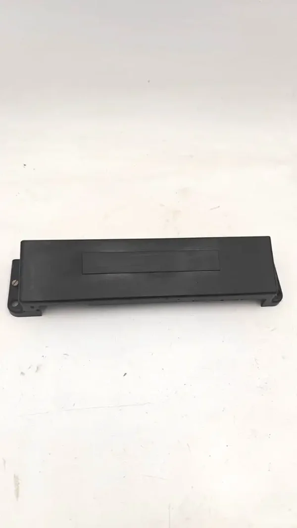 Capot fermeture boîtier simrad J300X