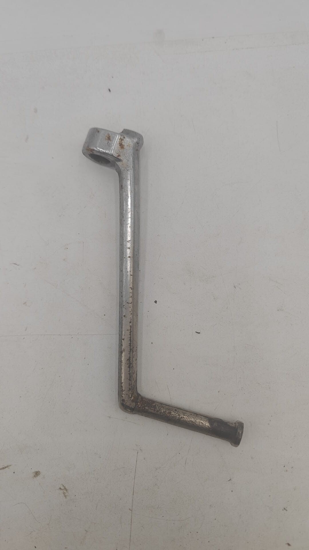 Pédale de kick moto