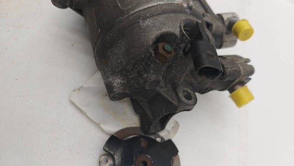 Volkswagen Golf VI Compresseur de climatisation 5N0820803A