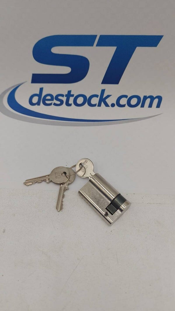 Demi cylindre Iseo silver line 30° 40/10 F209401031.SY