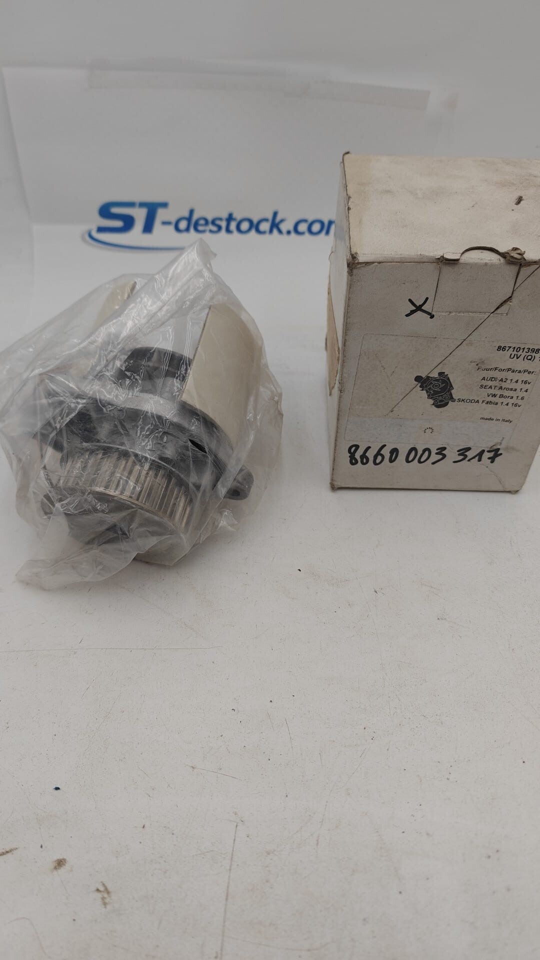 Pompe à eau Motrio Volkswagen Audi Skoda Seat original OEM 8660003317 pour audi A2 seat altea arosa