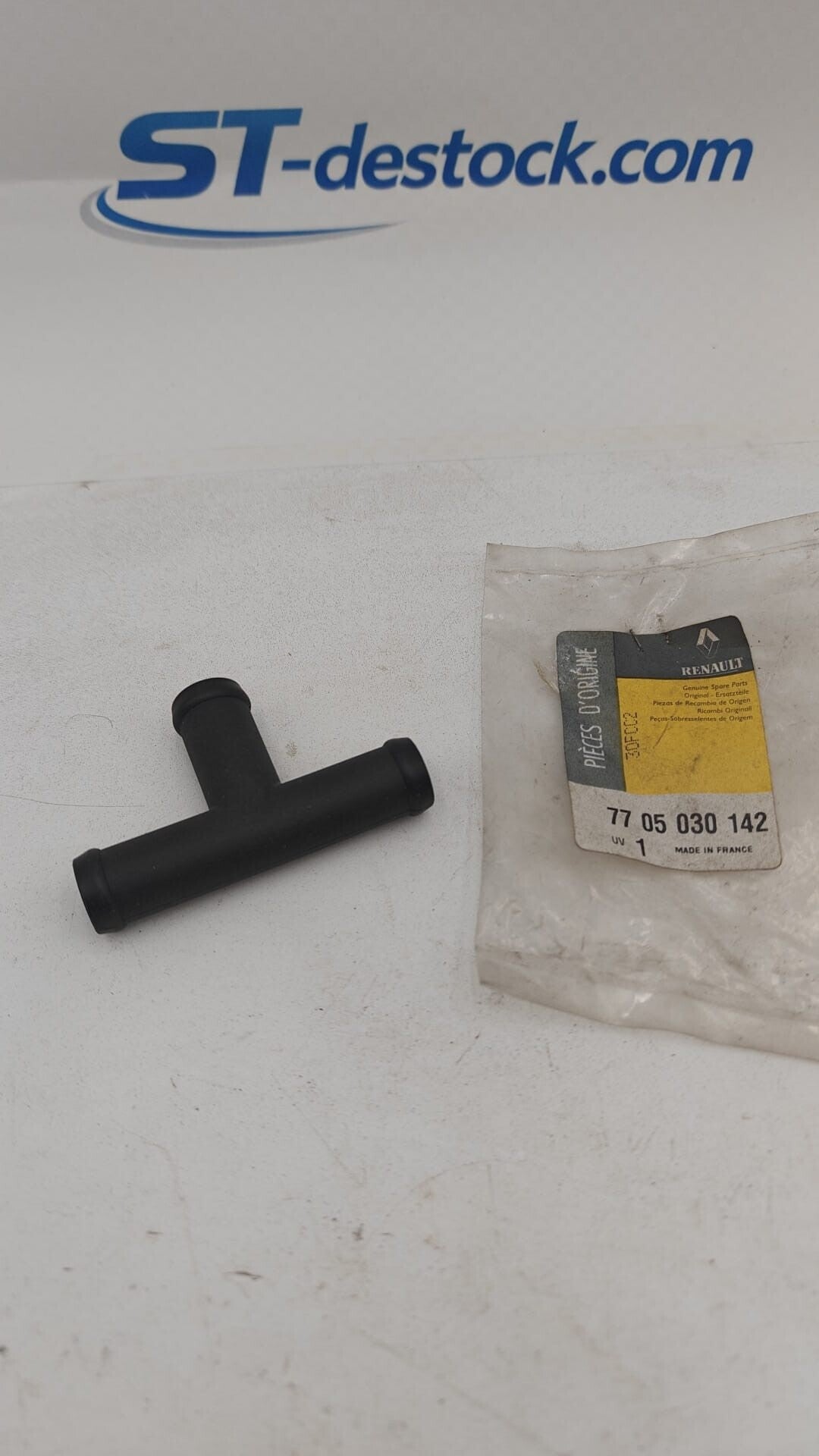 T té De Raccord d'eau de refroidissement Renault 7705030142 pour Master 1 R19