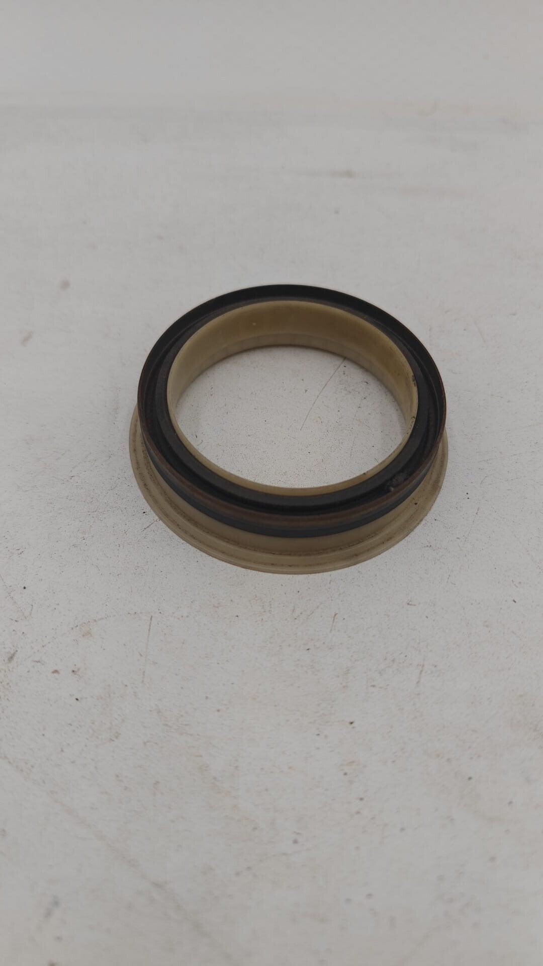 Joint spi Iveco 40100934 55x70x8 PZ